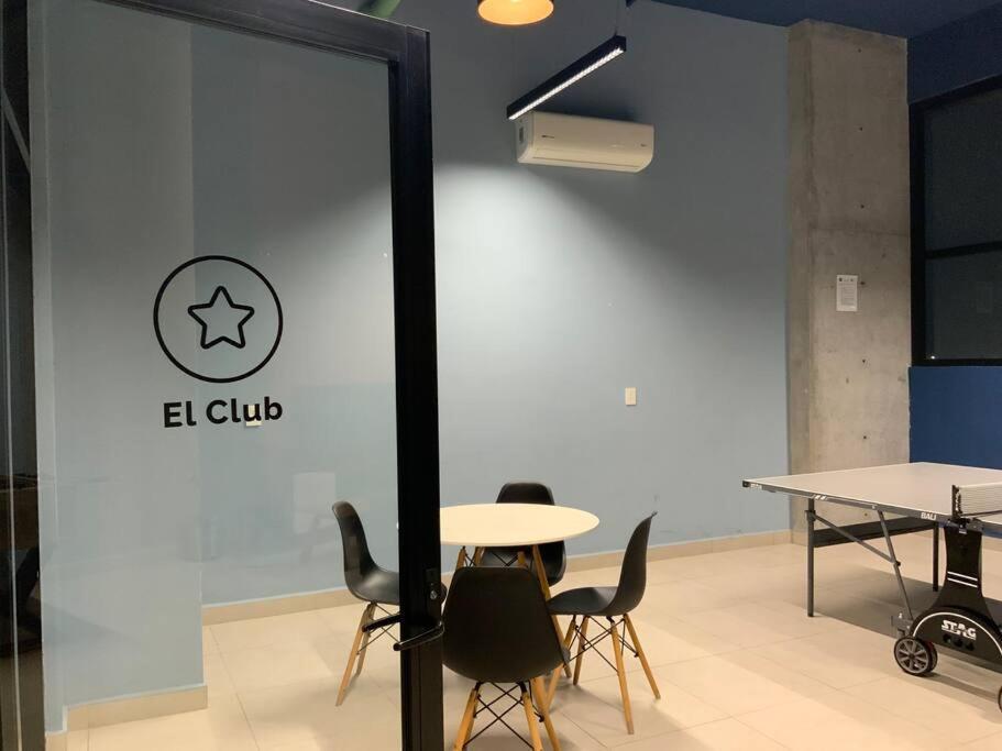 Ferienwohnung Estilo Minimalista Frente Arena Y Parque Fundidora Monterrey Exterior foto
