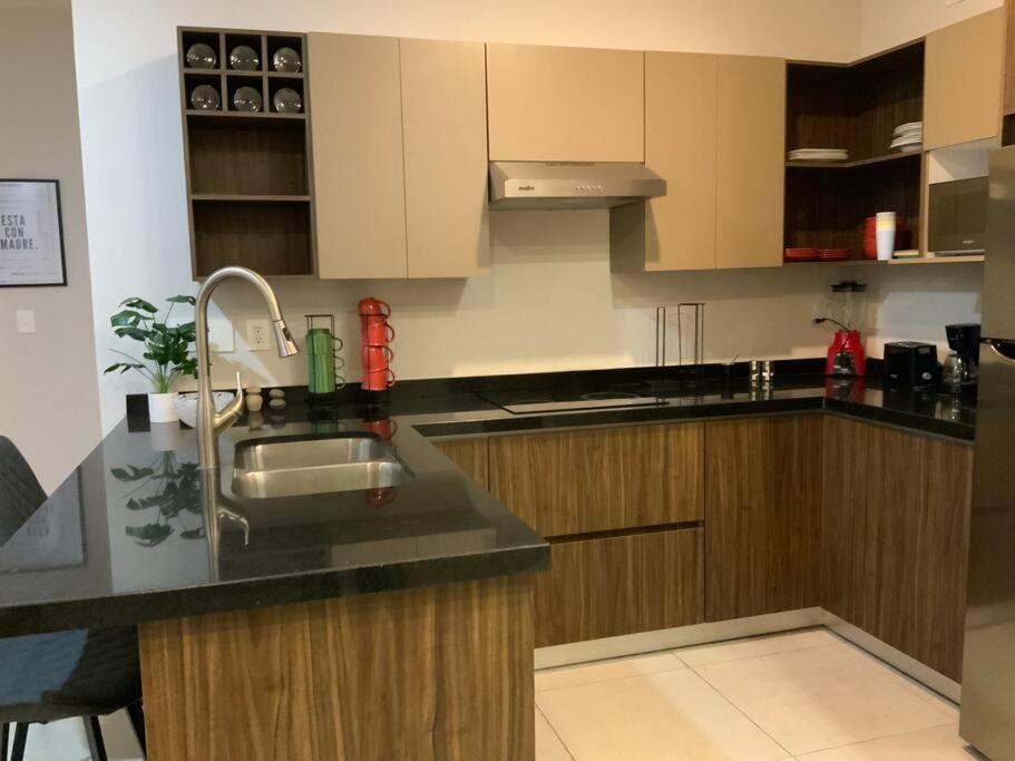 Ferienwohnung Estilo Minimalista Frente Arena Y Parque Fundidora Monterrey Exterior foto